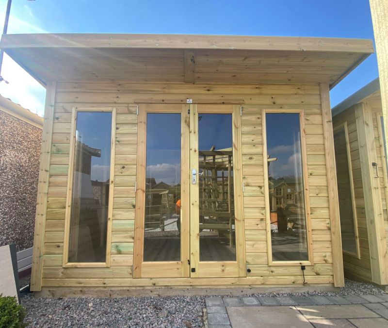 Home office, insulated office, insulated man cave, garden room, monarch, uber house, Sydney, office cube, insulated royal, aardvark joinery, Barnsley Garden rooms, Wakefield Road show site, summerhouses Barnsley